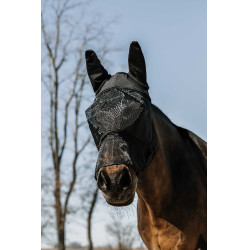 Masque anti-mouches anti-UV Equithème Soft avec nez Noir Masque anti-mouches anti-UV Equithème Soft avec nez Noir