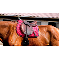 Tapis de selle Equithème Glossy Framboise Rouge Tapis de selle Equithème Glossy Framboise Rouge