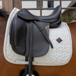 Tapis de selle Kentucky Velvet Dressage Printing Gris / blanc Tapis de selle Kentucky Velvet Dressage Printing Gris / blanc