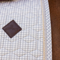 Tapis de selle Kentucky Velvet Dressage Printing Gris / blanc Tapis de selle Kentucky Velvet Dressage Printing Gris / blanc