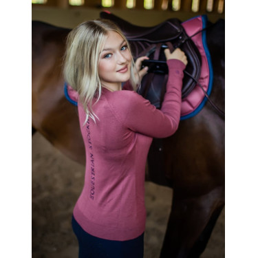Pull tricoté col rond Equestrian Stockholm femme Rose intemporelle Pull tricoté col rond Equestrian Stockholm femme Rose intemporelle