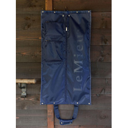 Sac de voyage LeMieux pour veste de concours Luxe Marine Bleu marine Sac de voyage LeMieux pour veste de concours Luxe Marine Bleu marine