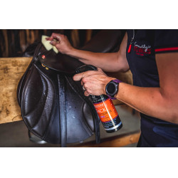 Pack soin des cuir Belvoir Duo Step 1+ Step 2 Carr & Day & Martin