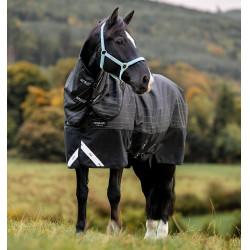 Couverture Horseware Amigo 1200D FieldSafe Reflectech Plus Turnout 250g Noir / noir réfléchissant Couverture Horseware Amigo 1200D FieldSafe Reflectech Plus Turnout 250g Noir / noir réfléchissant