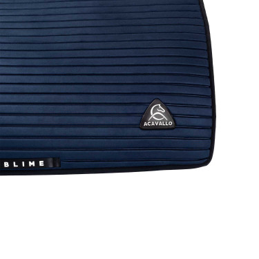 Tapis de dressage Acavallo Sublime en daim à bandes Marine Bleu marine Tapis de dressage Acavallo Sublime en daim à bandes Marine Bleu marine