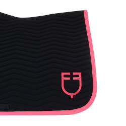 Tapis de dressage Equestro matelassé Wave en tissu technique Noir / chèvrefeuille