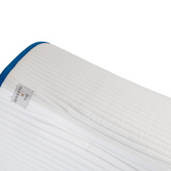 Tapis de dressage Equestro x FISE avec logo brodé Blanc / bleu de savoie