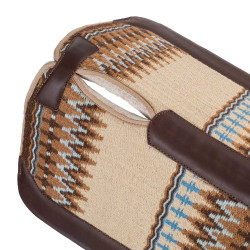 Tapis western Pool’s contoured