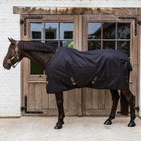 Couverture d'extérieur All Weather imperméable Classic Kentucky 600D Noir Couverture d'extérieur All Weather imperméable Classic Kentucky 600D Noir