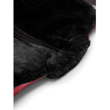 Tapis de selle Equestrian Stockholm Jumping faux mouton Crystal Bordeaux