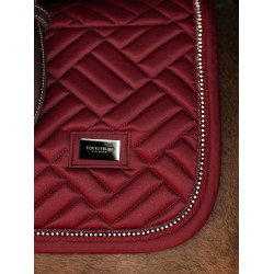 Tapis de selle Equestrian Stockholm Jumping faux mouton Crystal Bordeaux