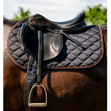 Tapis de selle Close Contact Horseware Newmarket Or blanc