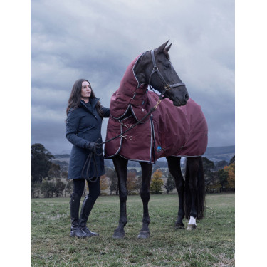 Couverture ComFiTec Essential Turnout Weatherbeeta 220g cou détachable Bordeaux / marine
