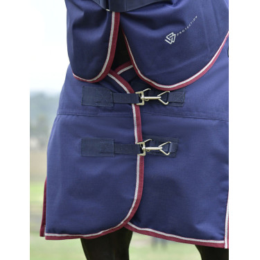 Couverture ComFiTec Essential Turnout Weatherbeeta 50g cou détachable Marine / bordeaux Bleu Couverture ComFiTec Essential Turnout Weatherbeeta 50g cou détachable Marine / bordeaux Bleu
