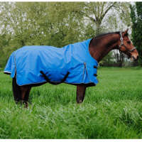 Couverture Equithème Tyrex Aisance 1200D High Neck Bleu roi Couverture Equithème Tyrex Aisance 1200D High Neck Bleu roi