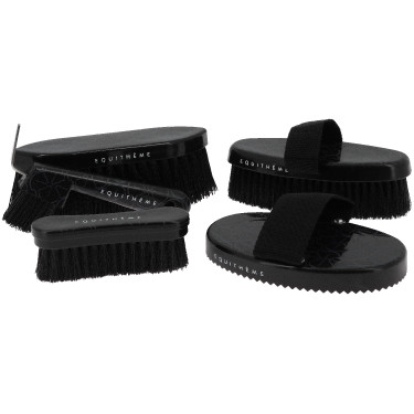 Brosse douce Equithème Studies Noir