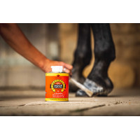 Huile pour sabots Carr & Day & Martin Daily Hoof Moisturiser Cornucrescine