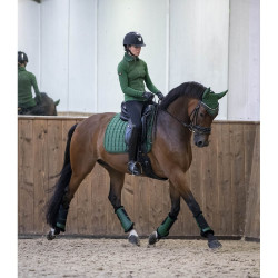 Tapis LeMieux Loire Classic Dressage Square Vert chasseur Tapis LeMieux Loire Classic Dressage Square Vert chasseur