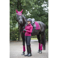 Tapis LeMieux Loire Classic Dressage Square Mûre Bordeaux Tapis LeMieux Loire Classic Dressage Square Mûre Bordeaux