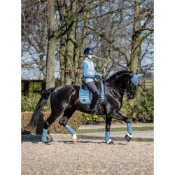 Tapis LeMieux Loire Memory Dressage Square Ice blue Bleu Tapis LeMieux Loire Memory Dressage Square Ice blue Bleu
