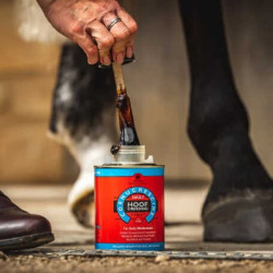 Huile pour sabots Carr & Day & Martin Hoof Dressing Cornucrescine Huile pour sabots Carr & Day & Martin Hoof Dressing Cornucrescine