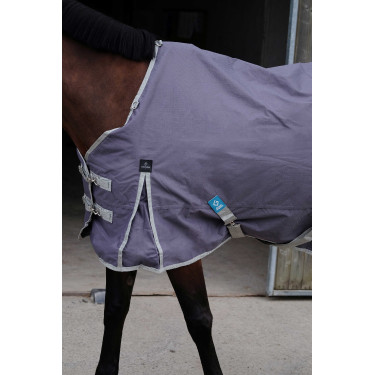 Couverture Equithème Tyrex 1200D recyclée Taupe Marron