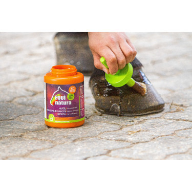 Huile pour sabots Equinatura avec pinceau 450 mL