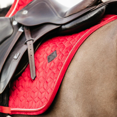 Tapis de selle Velvet jumping Kentucky Rouge