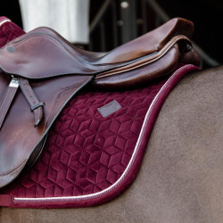 Tapis de selle Velvet jumping Kentucky Bordeaux