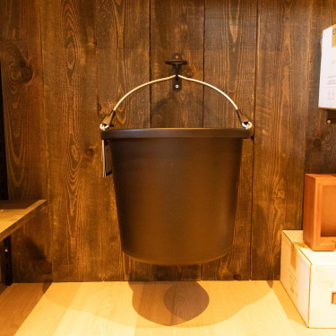 Porte Seau à visser mat Grooming Deluxe