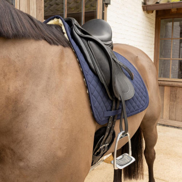 Tapis de selle en mouton Skin Friendly Diamond Dressage Kentucky Marine Bleu marine Tapis de selle en mouton Skin Friendly Diamond Dressage Kentucky Marine Bleu marine