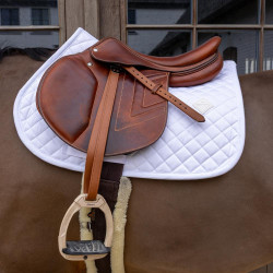 Tapis de selle en mouton Skin Friendly Diamond Jumping Kentucky Blanc Tapis de selle en mouton Skin Friendly Diamond Jumping Kentucky Blanc
