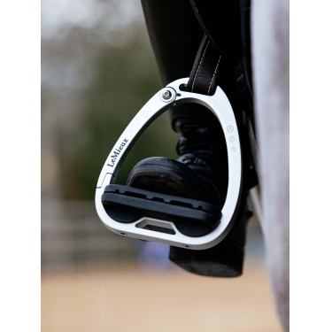 Étriers Junior LeMieux Balance Aluminium Argent Étriers Junior LeMieux Balance Aluminium Argent