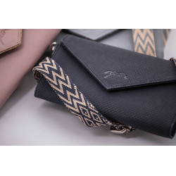 Pochette Pénélope New phone pocket perforé Marine Bleu marine Pochette Pénélope New phone pocket perforé Marine Bleu marine