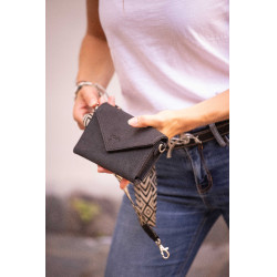 Pochette Pénélope Phone Pocket cuir perforé noir