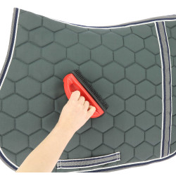 Brosse en caoutchouc pour tapis Rouge / noir