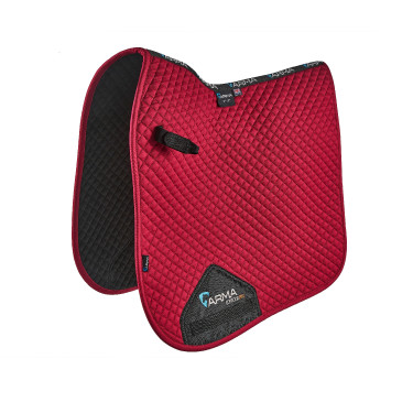 Tapis de selle Dressage Performance Shires Framboise Rouge