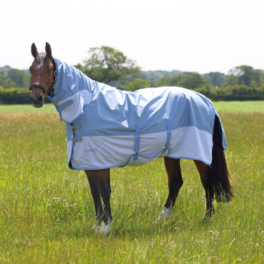 Couverture anti-mouches imperméable Shires Tempest Original Bleu pâle