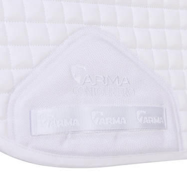 Tapis de selle de dressage numéroté Shires Arma Tapis de selle de dressage numéroté Shires Arma