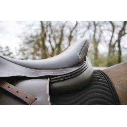Selle Eric Thomas Hybrid EK-Confortech Jump Havane Marron Selle Eric Thomas Hybrid EK-Confortech Jump Havane Marron