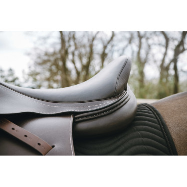 Selle Eric Thomas Hybrid EK-Confortech Jump Havane Marron Selle Eric Thomas Hybrid EK-Confortech Jump Havane Marron