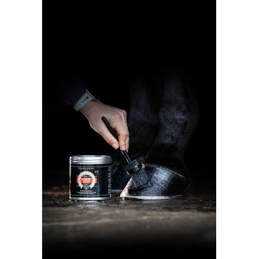 Baume noir pour sabot Carr & Day & Martin Cornucrescine Baume noir pour sabot Carr & Day & Martin Cornucrescine