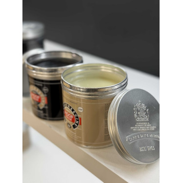 Baume noir pour sabot Carr & Day & Martin Cornucrescine Baume noir pour sabot Carr & Day & Martin Cornucrescine