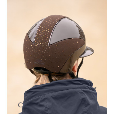 Casque d’équitation Swing H24 Lady Spark Marron brillant paillettes Casque d’équitation Swing H24 Lady Spark Marron brillant paillettes