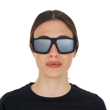 Lunettes de soleil de sport Aquestro polarisées modèle Sunniva Noir mat / silver revo Lunettes de soleil de sport Aquestro polarisées modèle Sunniva Noir mat / silver revo