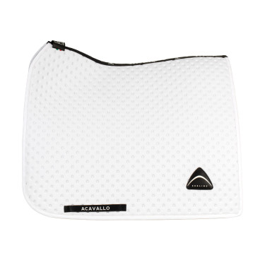 Tapis de dressage Acavallo en tissu technique à pois Sublime Tapis de dressage Acavallo en tissu technique à pois Sublime