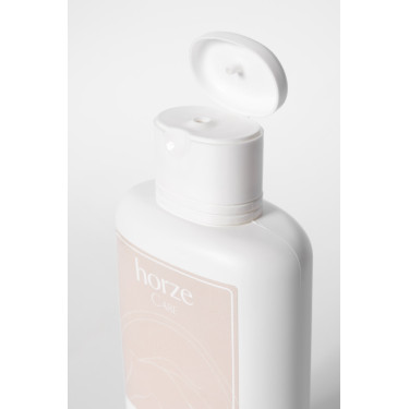 Shampoing à l'huile essentiel d'arbre à thé Horze Rose pale craie