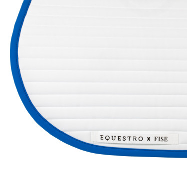 Tapis de saut Equestro x FISE avec logo brodé Blanc / bleu de savoie Tapis de saut Equestro x FISE avec logo brodé Blanc / bleu de savoie