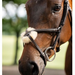 Bridon Grackle en forme de 8 Horseware muserolle croisée Marron Bridon Grackle en forme de 8 Horseware muserolle croisée Marron