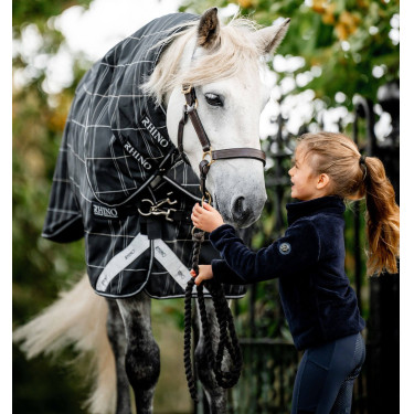 Couverture Horseware Rhino Turnout Poney Bundle avec liner 0g et 200g Carreaux noir / noir & blanc Motifs Couverture Horseware Rhino Turnout Poney Bundle avec liner 0g et 200g Carreaux noir / noir & blanc Motifs